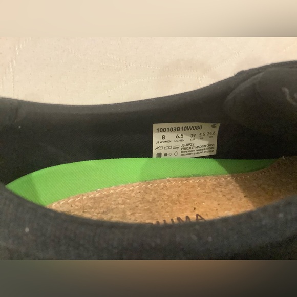 Cariuma Canvas Sneakers - Picture 3 of 6